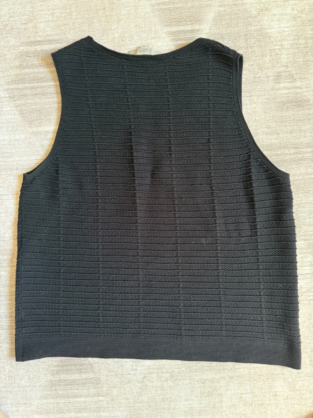 Loft Textured Ribbed Black Shell Tank Top - Picture 4 of 4